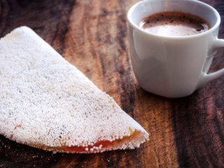 Café Com Beiju